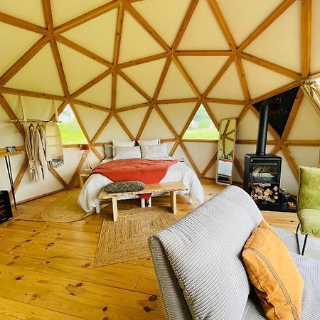 Dome Insolite Cedre Jacuzzi Et Petits Dejeuners Inclus Lagraulet-du-Gers Bagian luar foto