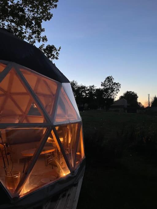 Dome Insolite Cedre Jacuzzi Et Petits Dejeuners Inclus Lagraulet-du-Gers Bagian luar foto