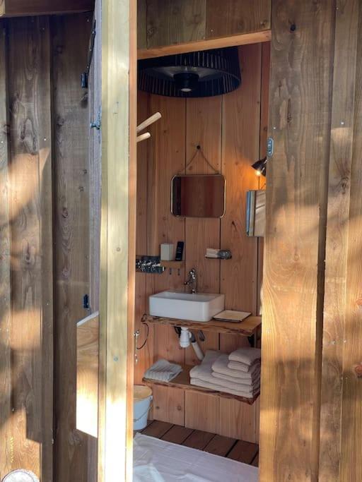 Dome Insolite Cedre Jacuzzi Et Petits Dejeuners Inclus Lagraulet-du-Gers Bagian luar foto