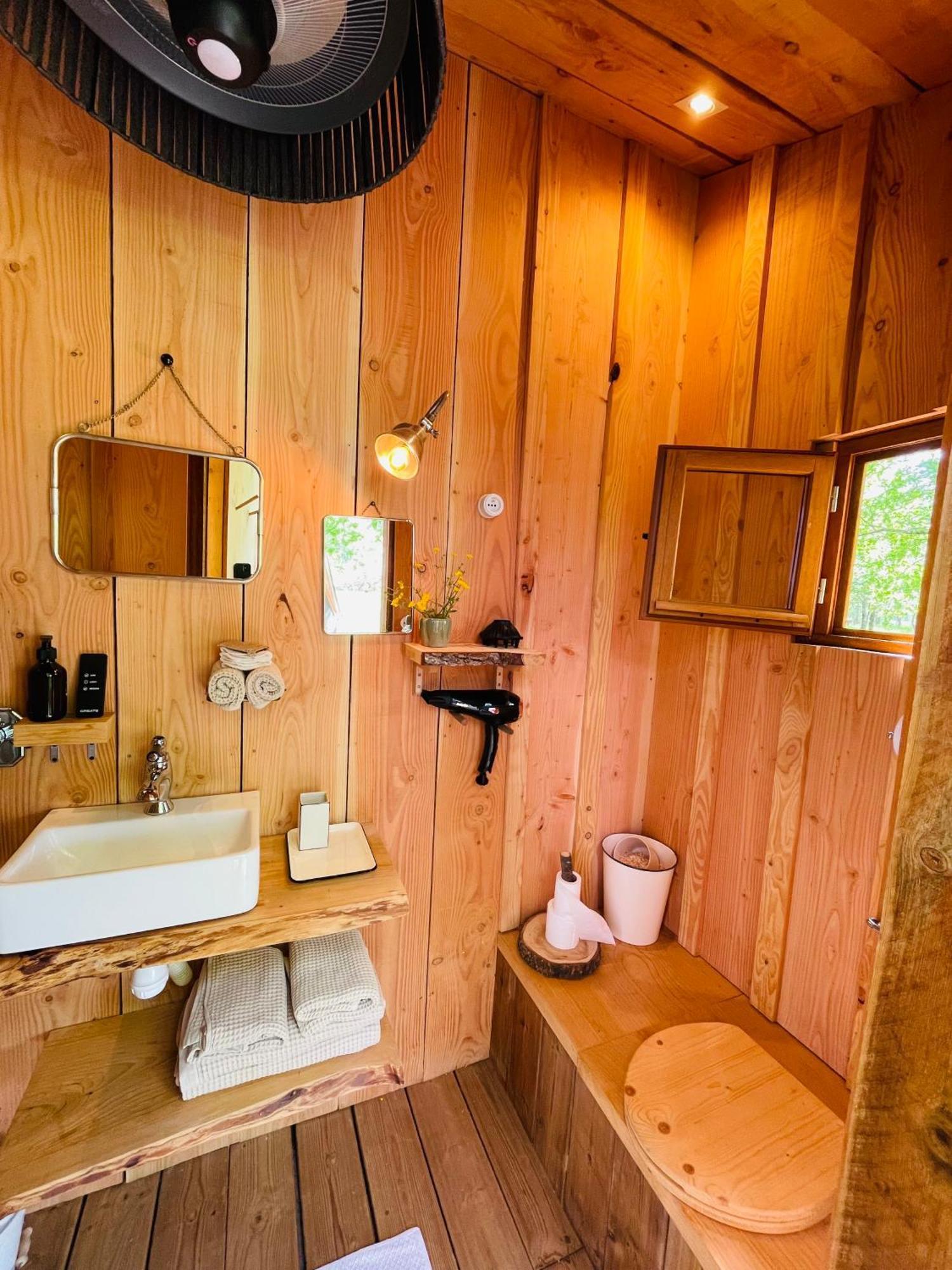 Dome Insolite Cedre Jacuzzi Et Petits Dejeuners Inclus Lagraulet-du-Gers Bagian luar foto