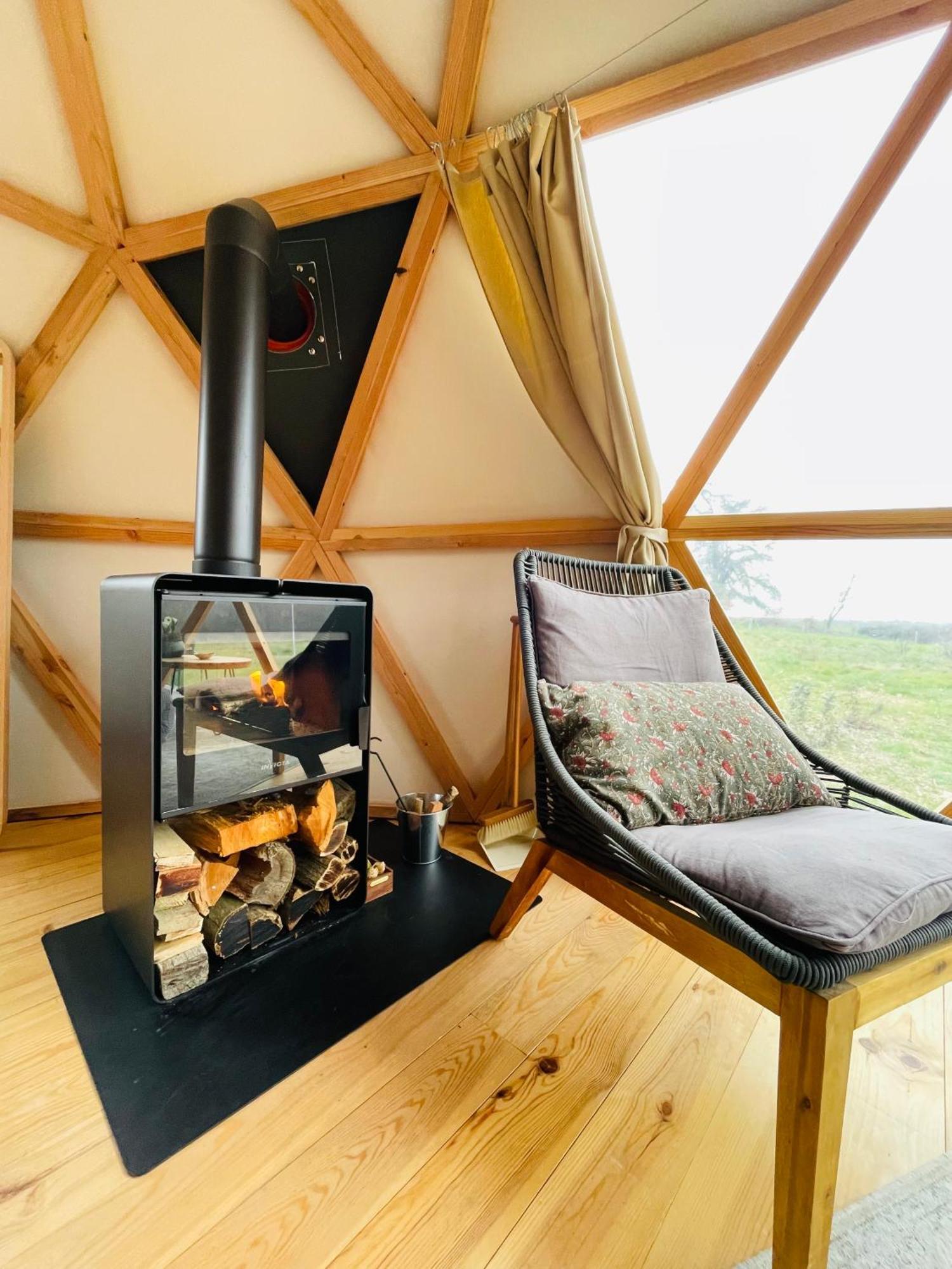 Dome Insolite Cedre Jacuzzi Et Petits Dejeuners Inclus Lagraulet-du-Gers Bagian luar foto